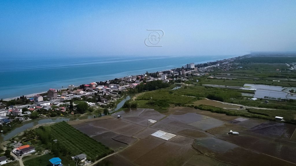 تصویر از زمین در شهر نشتارود با موقعیت مناسب ویلاسازی