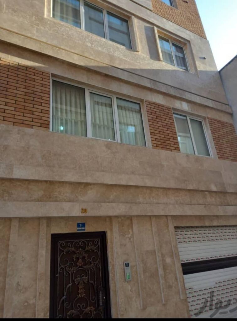 آپارتمان نوساز ۹۷ متری زیر قیمت در خیابان ۱۷ شهریور جنوبی