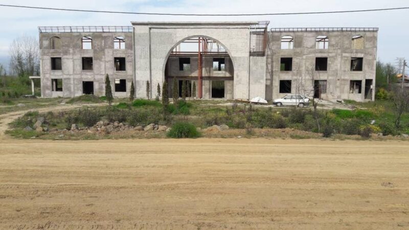 فروش ملک تجاری فروش فوری در صومعه سرا